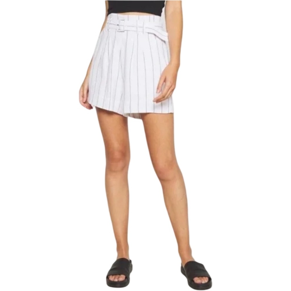 Abercrombie & Fitch Pin Stripe Linen
Blend Shorts White Belted Preppy High Rise